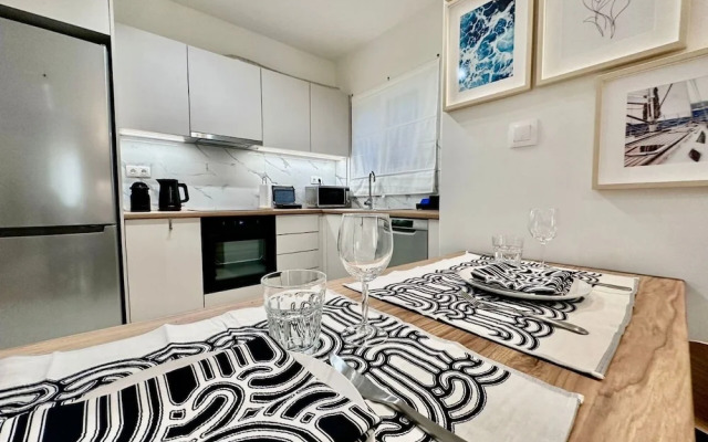 O&O GROUP -Classy Urban Haven Near Psyri