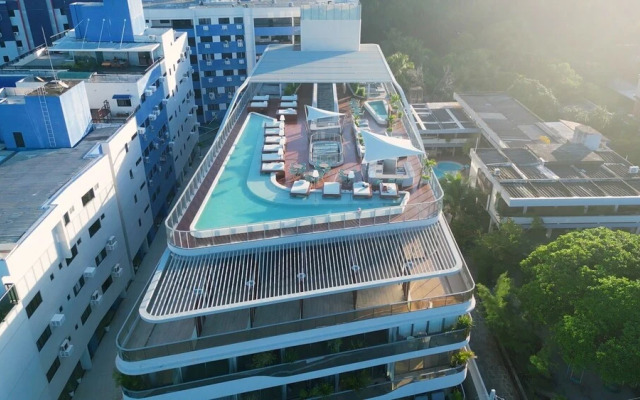 Setai Yacht Comfort II - By Almare Flats