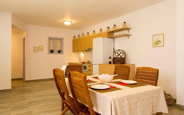 VILLA AELIA in Spetses - charm & convenience, 2min beach
