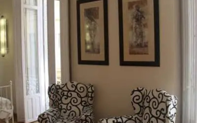 Echegaray Suites