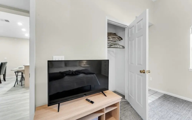 Peaceful 2BR Condo by Golf Course & Pools