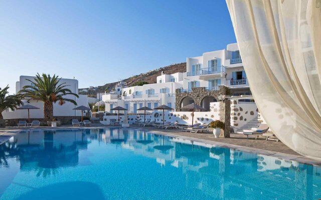 Manoulas Beach Mykonos Resort