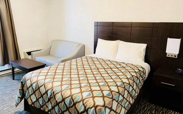 Deluxe Inn