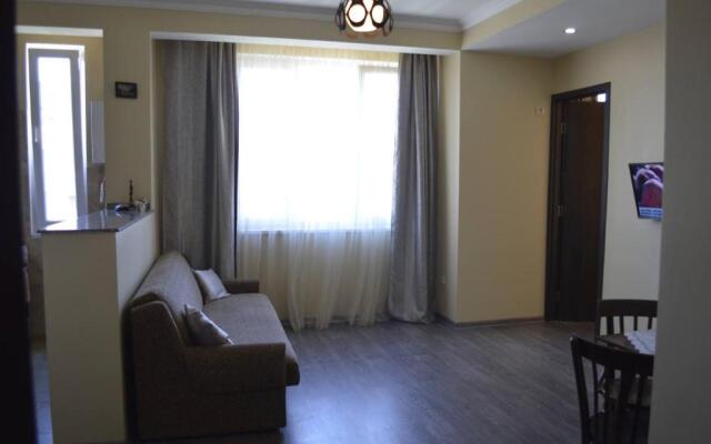 Apartment Near Park 36