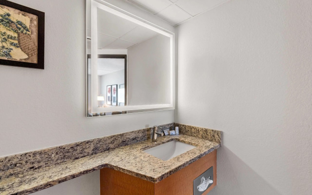 AmericInn by Wyndham Crookston U of M Crookston