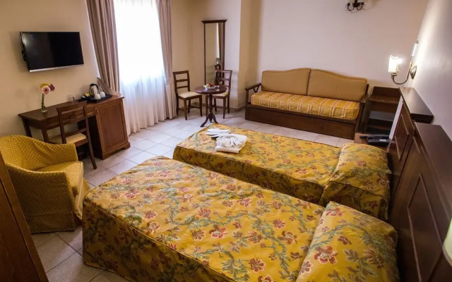 Fontanella Hotel
