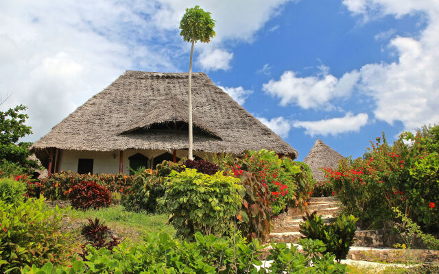 Sazani Beach Lodge