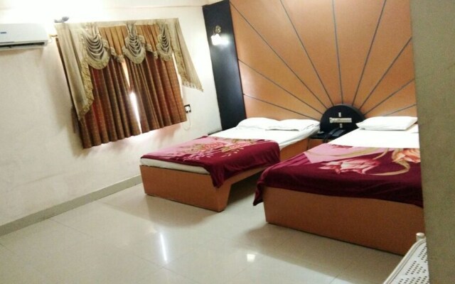 Hotel Meera