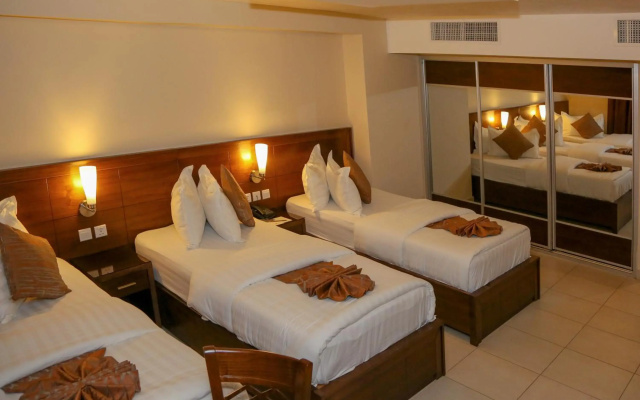 City Tower Hotel