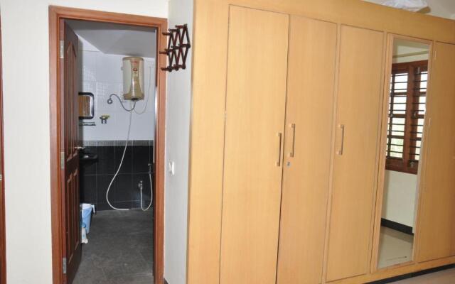 Suvarna Luxury Home Stay