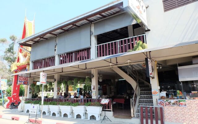 Chilli Hotel & Restaurant