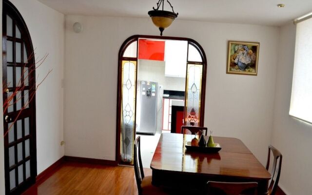 Apartamentos Amoblados Casa Regis Bogota Colombia