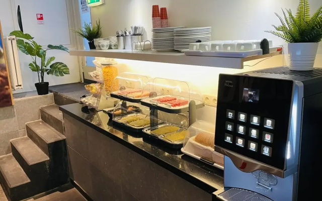 Heart Of Amsterdam - Hostel