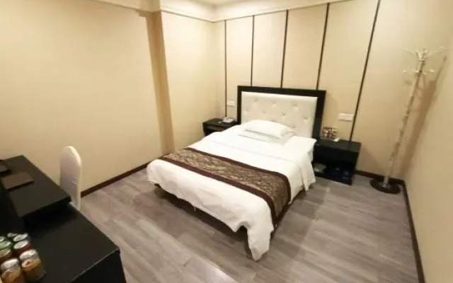 Nantong Futong Business Hotel