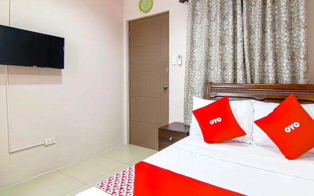 OYO 766 Ichehan Apartments