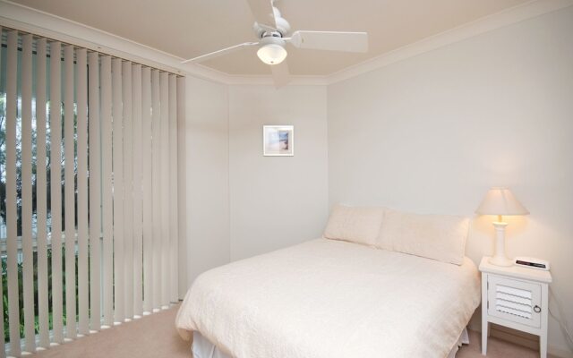 Bagnalls Beach Apartment, Unit 3/153 Government Road