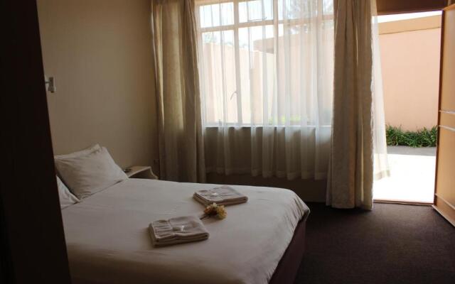 Travel Lodge