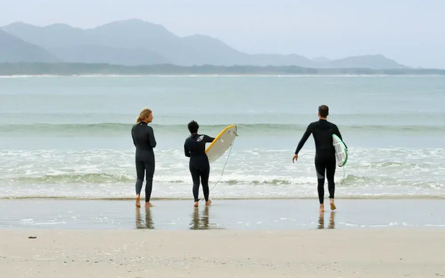 Sea Wolf Surf Club - Hostel