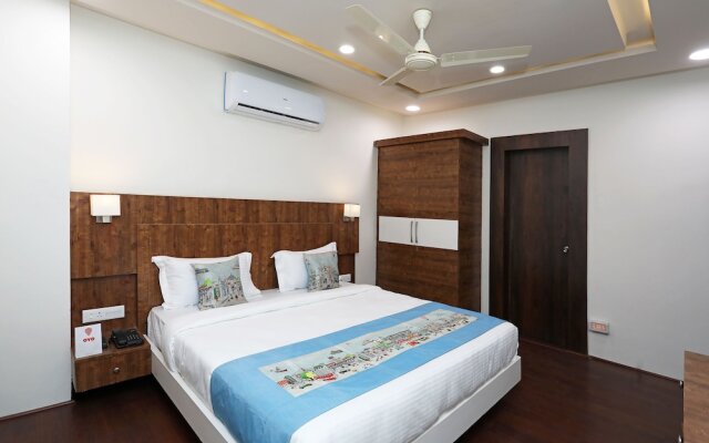 OYO 11517 Hotel Eleven 43