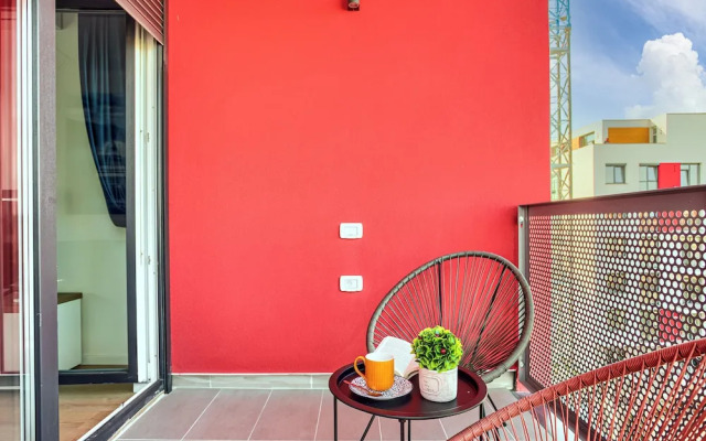 ARI - AFI Mall Luxurious Apartments