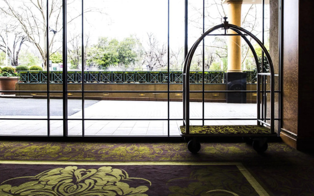 Pullman Melbourne on the Park