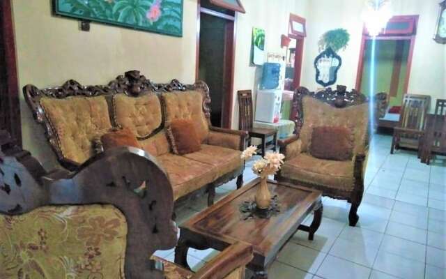Villa Trijaya