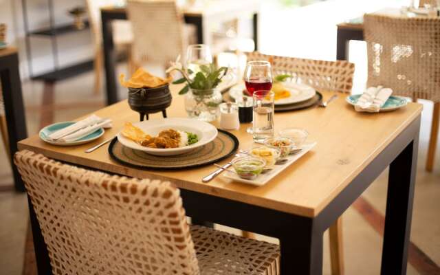 Valley Lodge - Babanango Game Reserve