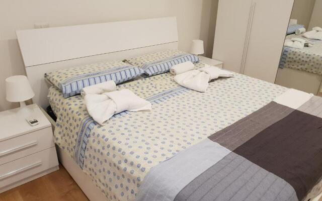 Fontana Grande Apartment