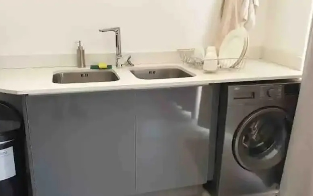Ultra Modern 2 Bedroomed Apartment - 2082