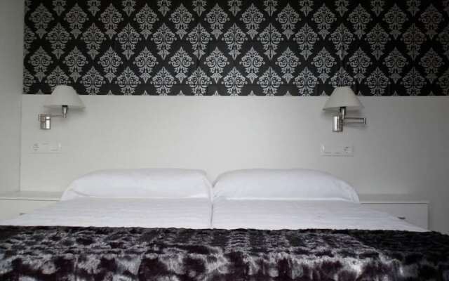 Apartamentos Turisticos Estrella del Alemar