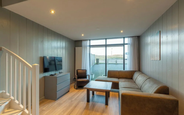 Spacious 22 Persons Holiday Home in Callantsoog