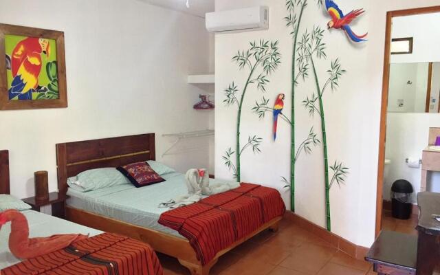 Tropical Sands Dominical Eco Inn