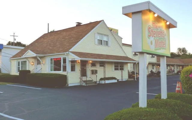 The Stevens Motel