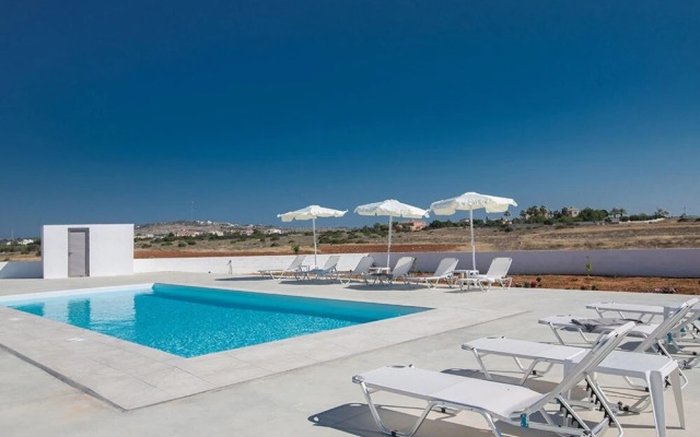 Villa Sienna AQ Ga98