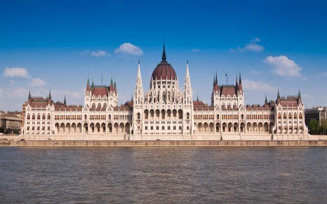 Отель парламент Будапешт