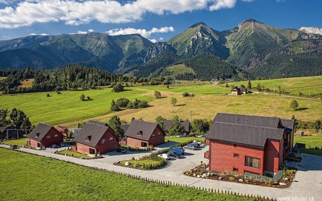Chalets Mountain Resort