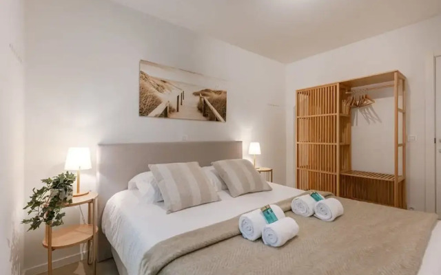 Bright Apartment in Sky Garden With Terrace