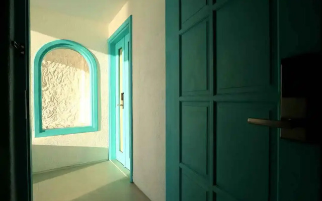 Loccal Collection Hotel