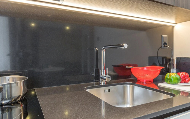 Icon H 309 Suite Micro-living