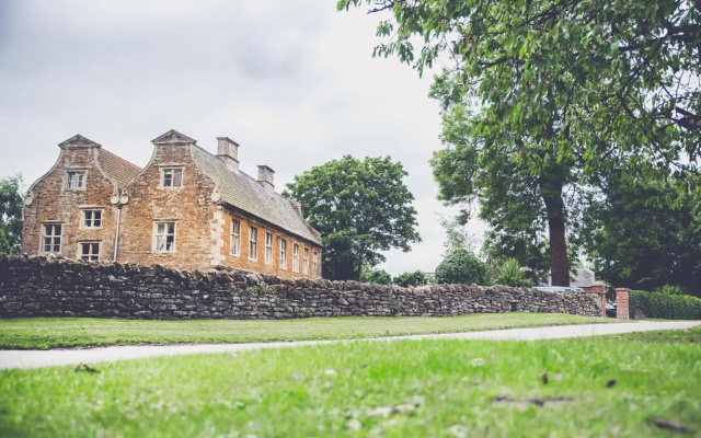 Allington Manor
