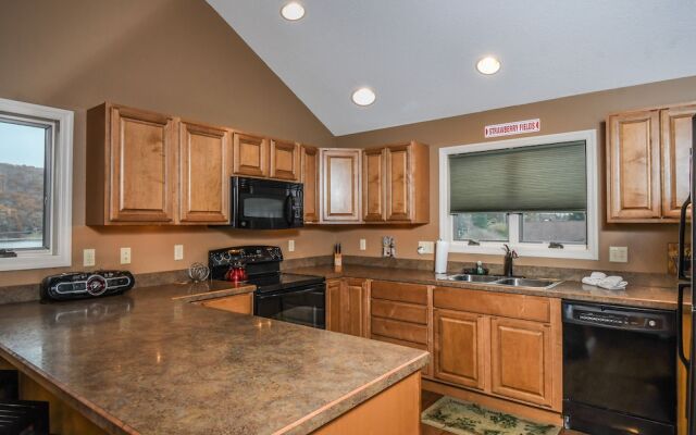 Strawberry Fields 3 Bedroom Townhome