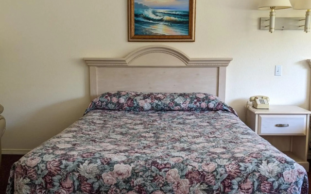 Lighthouse Inn