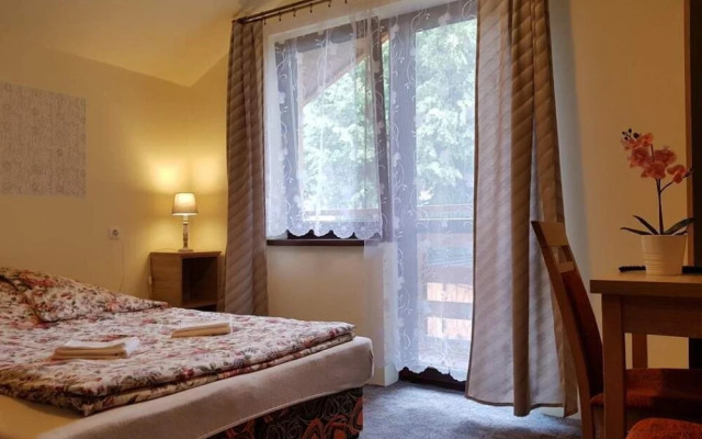 SEUL WILLA  Guest house n Restaurant