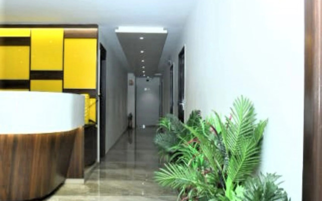 OYO 16604 Hotel Sparsh Inn