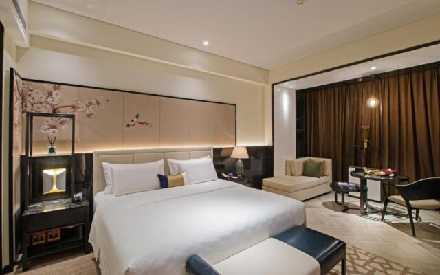 Rainbird Hotel