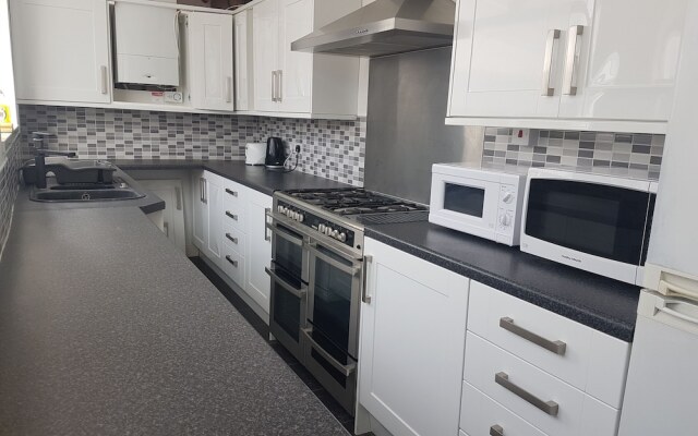 Carmel Serviced Rooms