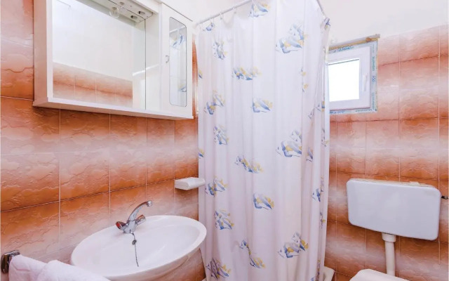 Three-Bedroom Apartment in Plat