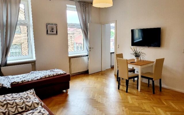 Real Living Apartments Vienna - Buchengasse
