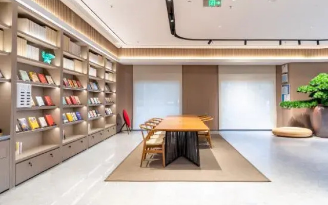 JI Hotel (Kunshan Huaqiao Administration Service Center)