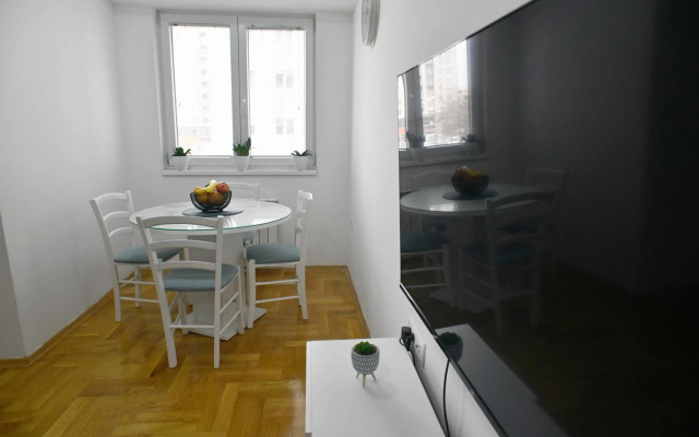 Modern & Cozy near City Center with Balcony, free Parking and coffee — фото 5
